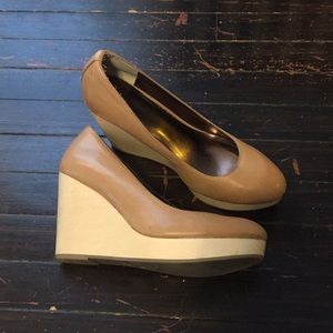 Gap wedges
